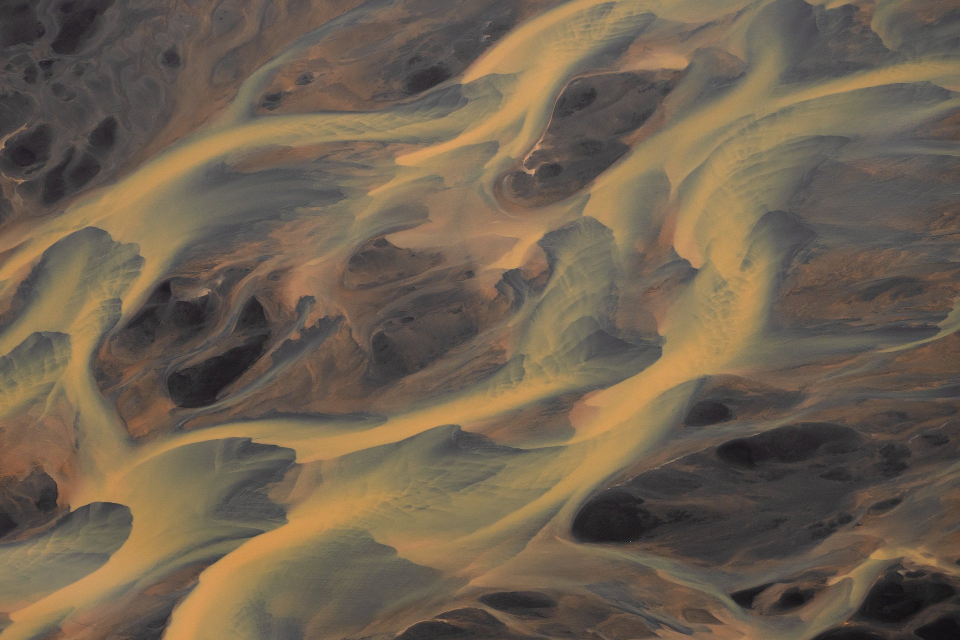 Iceland excursions and activities