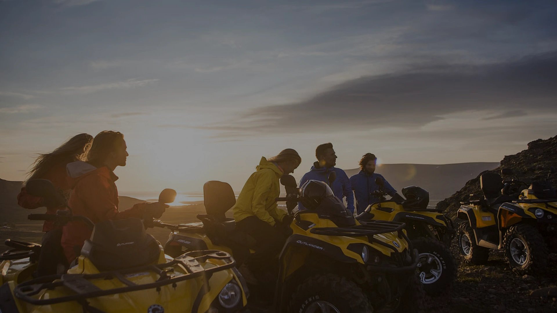 Spectacular 360-degree view from Hafrafell and Úlfarsfell peaks