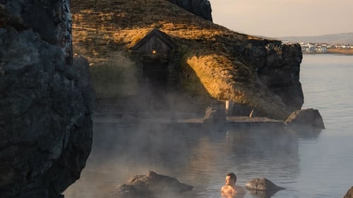 Sky Lagoon infinity pool overlooking the Atlantic Ocean