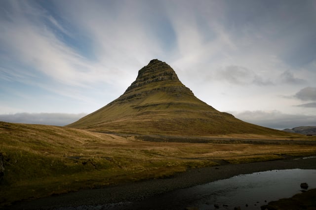 The mythic mountain from Games of Thrones photographed in winter